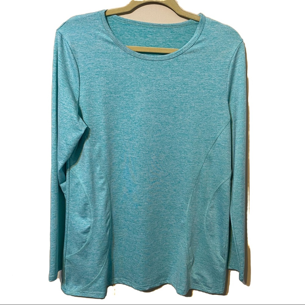 Women’s Athletic Long Sleeve Shirt | L